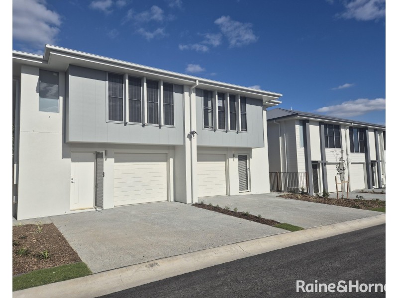 63 Watercress Boulevard, Redbank Plains QLD 4301
