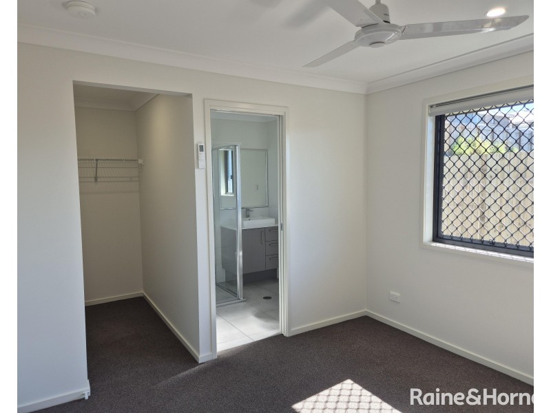 1 Rosa Street, Ripley QLD 4306