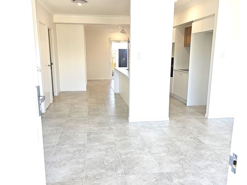 21/31 Sunray Parade, Griffin QLD 4503