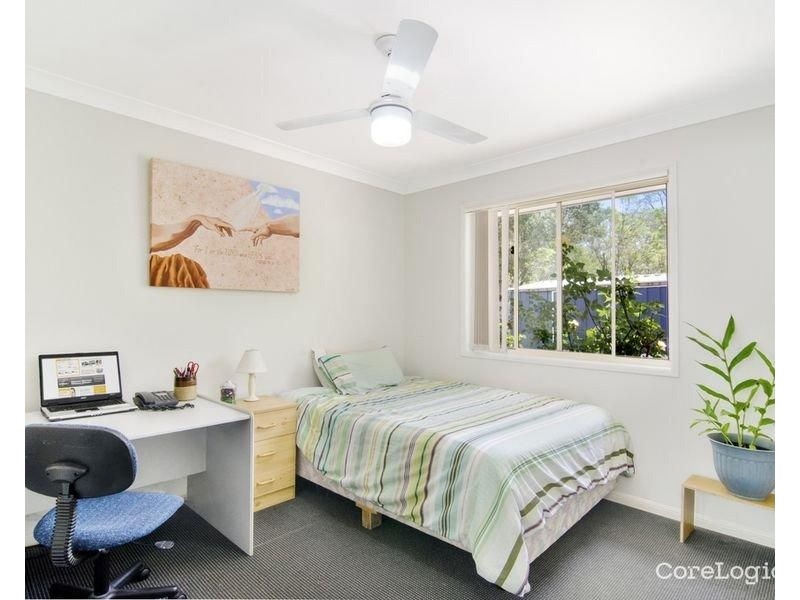 10 Debbie Way, Nerang QLD 4211