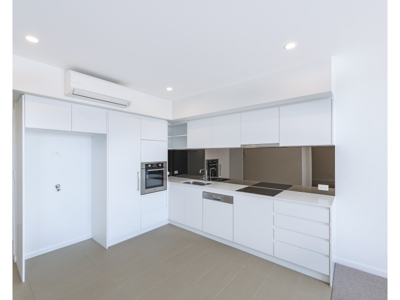 30903/300 Old Cleveland rd, Coorparoo QLD 4151