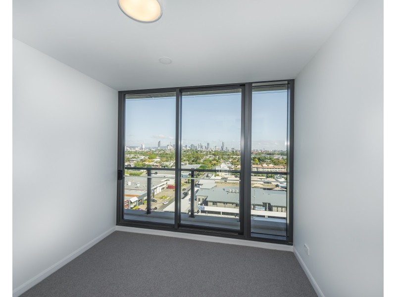 30903/300 Old Cleveland rd, Coorparoo QLD 4151