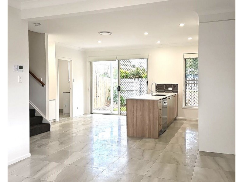 4/83 Cribb Avenue, Mitchelton QLD 4053