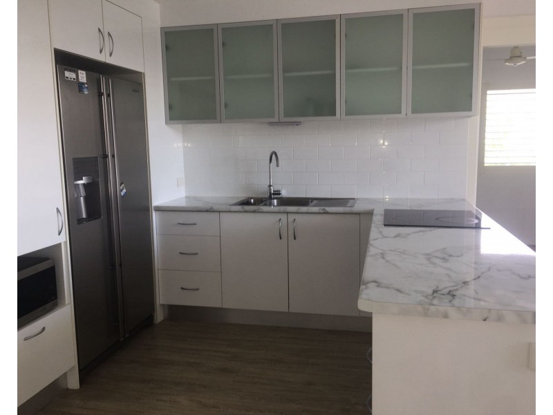 303/1855 Gold Coast Hwy, Burleigh Heads QLD 4220