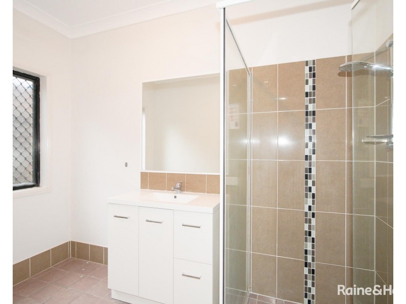 11 Harvard PL, Forest Lake QLD 4078