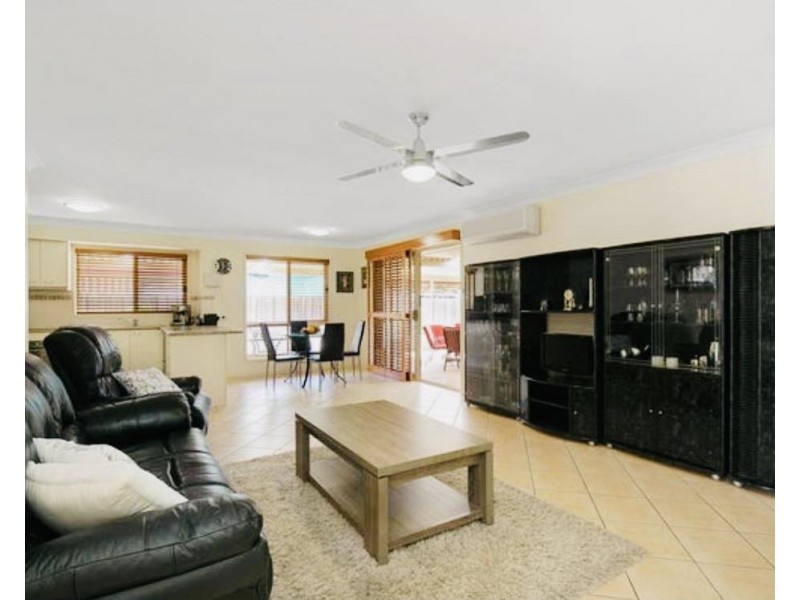 23 Williams Way, Calamvale QLD 4116