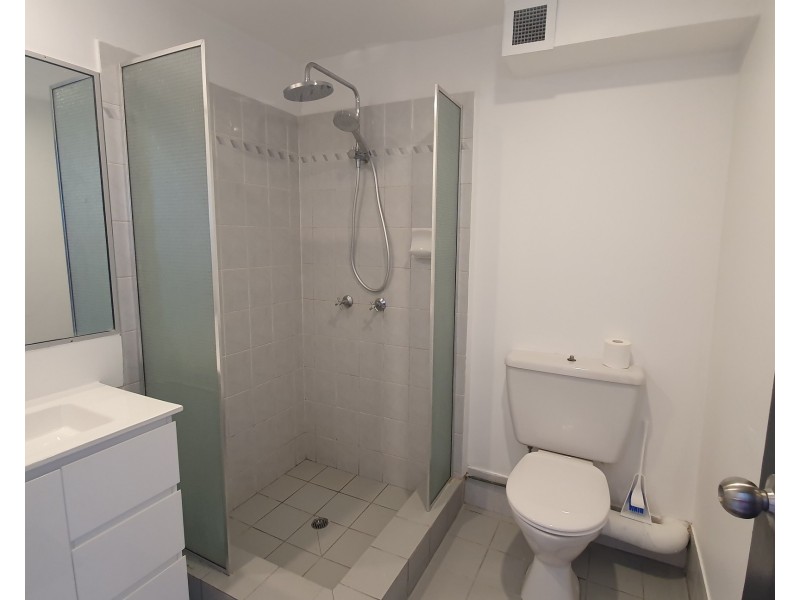 610/2 Barney Street, Southport QLD 4215