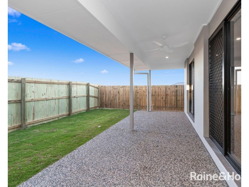 28 Peter Harbeck Street, Spring Mountain QLD 4124