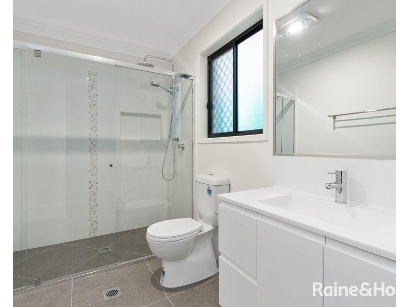 28 Peter Harbeck Street, Spring Mountain QLD 4124