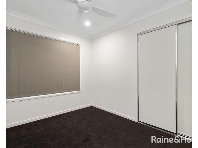 28 Peter Harbeck Street, Spring Mountain QLD 4124