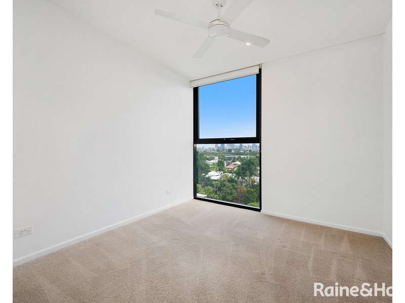 1065/123 Cavendish Road, Coorparoo QLD 4151