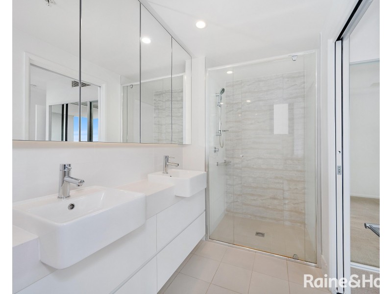 1065/123 Cavendish Road, Coorparoo QLD 4151