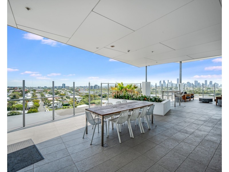 1028/123 Cavendish Road, Coorparoo QLD 4151