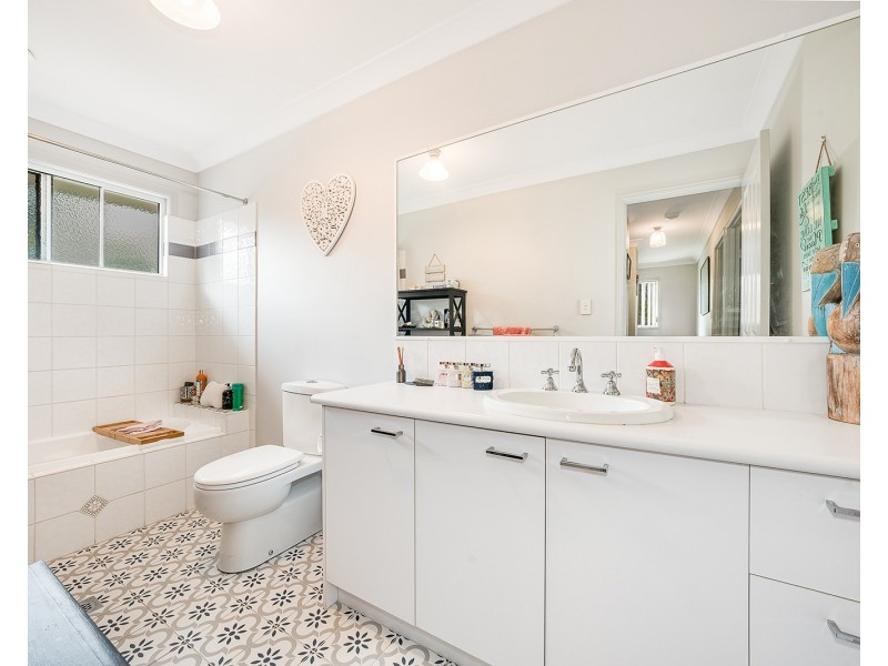 150/333 Colburn Avenue, Victoria Point QLD 4165