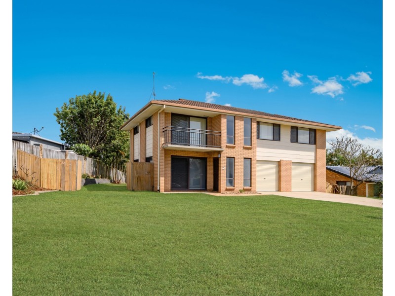 2 Manoora Place, Ashmore QLD 4214