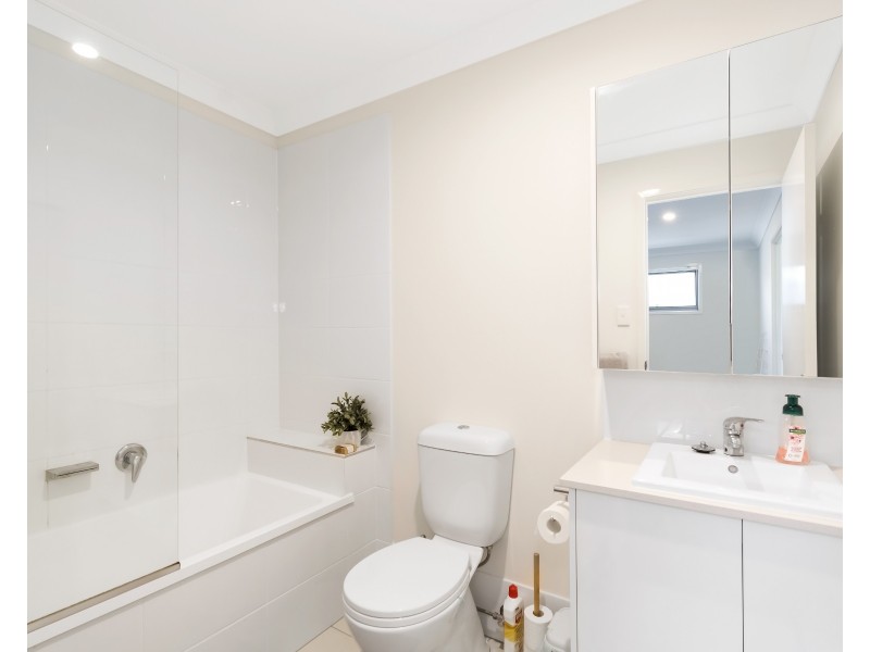 93/188 Gainsborough Drive, Pimpama QLD 4209