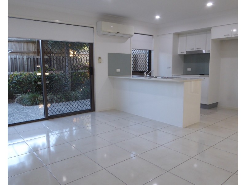 60 Grahams Road, Strathpine QLD 4500