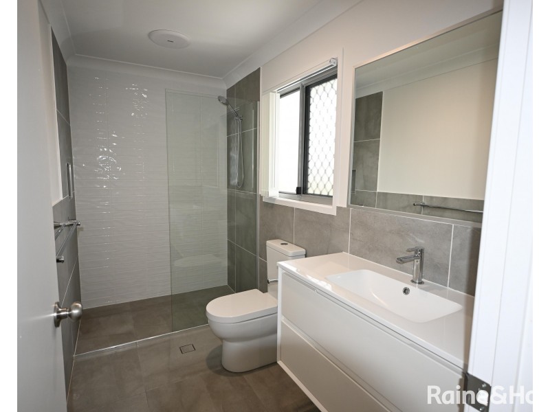 49/46 Claussen St, Browns Plains QLD 4118