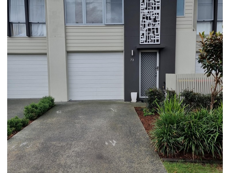 73/1 Isla Street, Pimpama QLD 4209