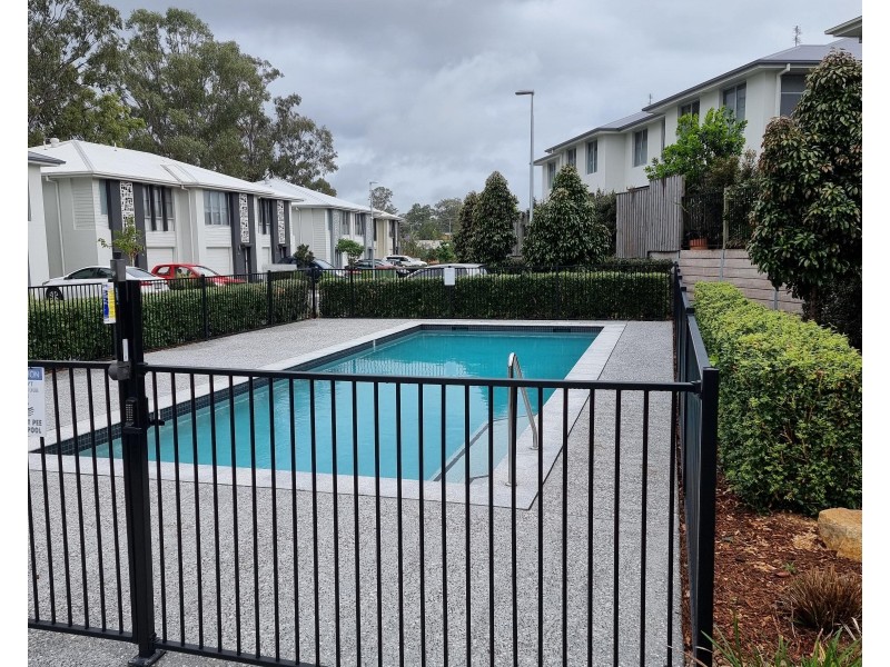 73/1 Isla Street, Pimpama QLD 4209