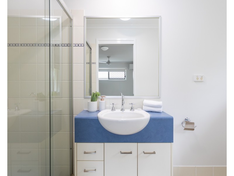 24/21 Tripcony Place, Wakerley QLD 4154