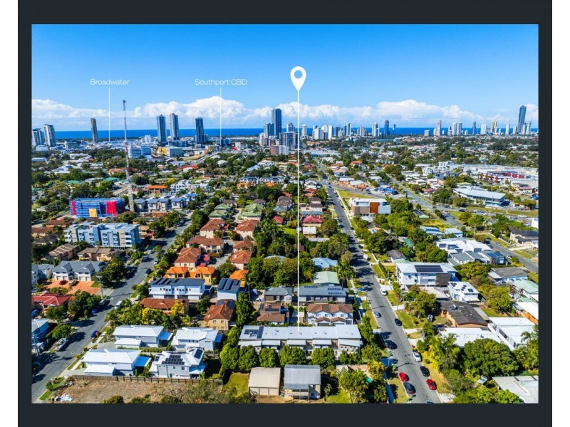 3/119 Eugaree Street, Southport QLD 4215