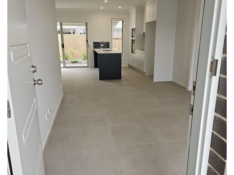 37/83 Cribb Avenue, Mitchelton QLD 4053