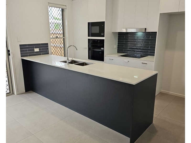 37/83 Cribb Avenue, Mitchelton QLD 4053