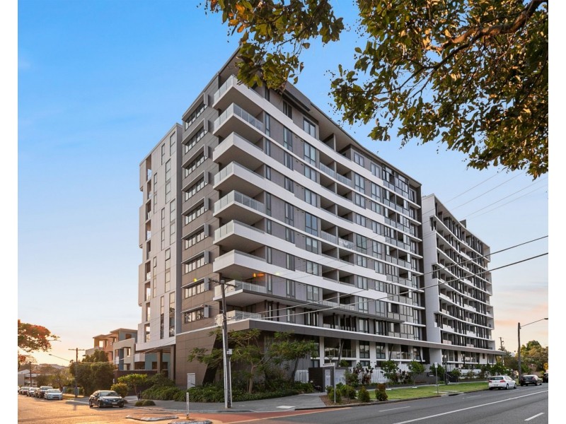 1065/123 Cavendish Road, Coorparoo QLD 4151