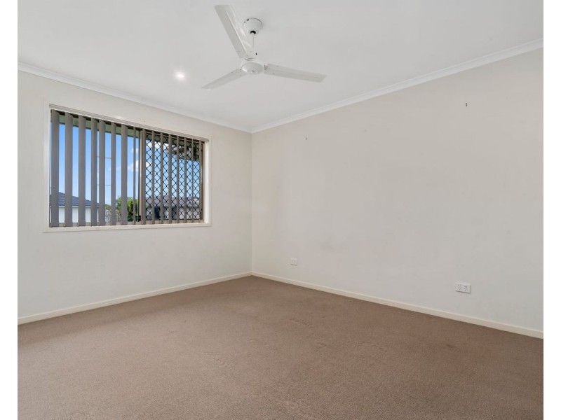 2/43 McAndrew st, Caboolture QLD 4510