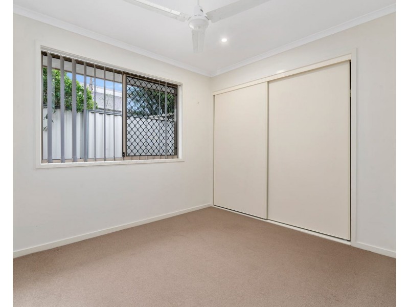 2/43 McAndrew st, Caboolture QLD 4510