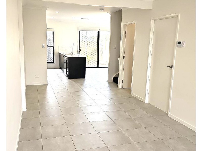 6/31 Sunray Parade, Griffin QLD 4503