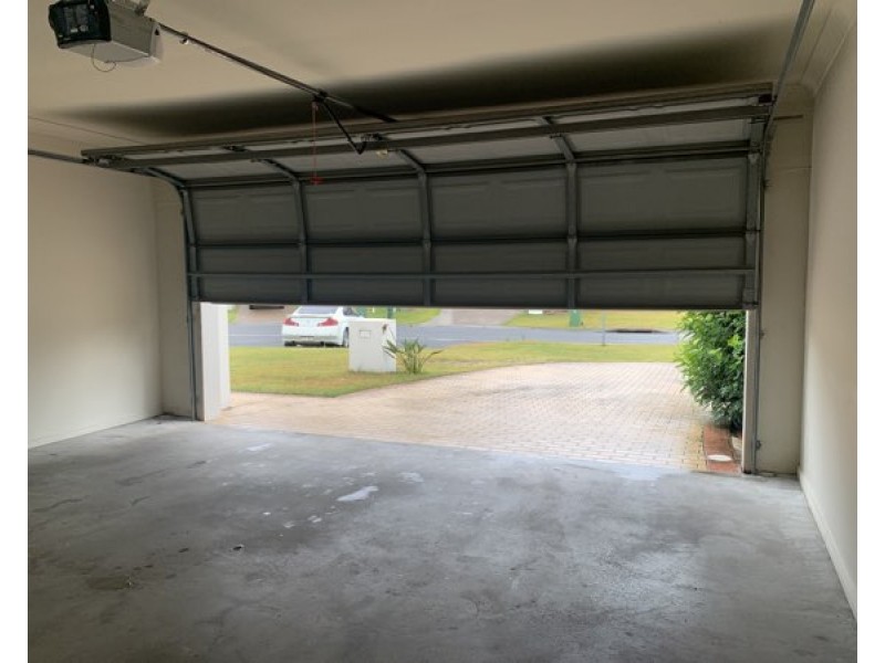 41 Woody Views Way, Robina QLD 4226