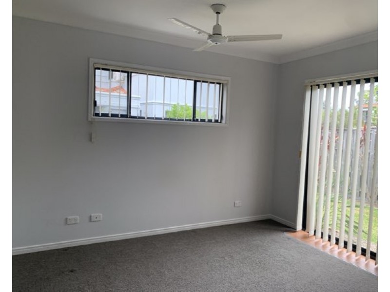 41 Woody Views Way, Robina QLD 4226