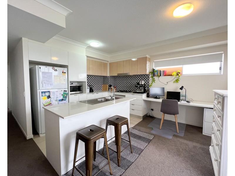 16/19 Talbot Street, Coorparoo QLD 4151