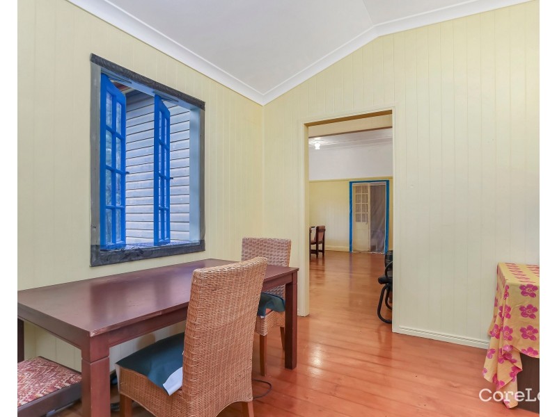 1041 South Pine Road, Everton Hills QLD 4053