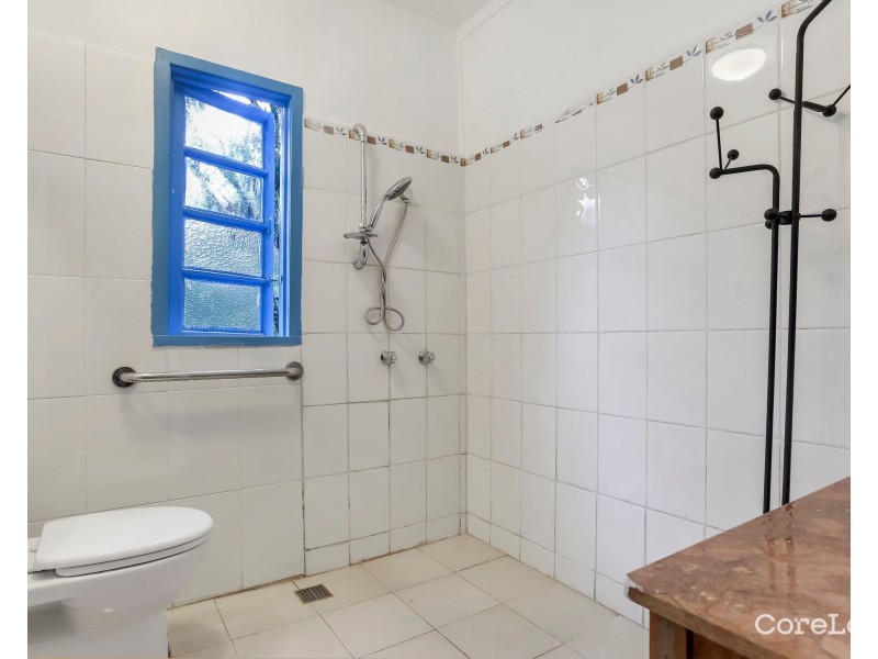 1041 South Pine Road, Everton Hills QLD 4053