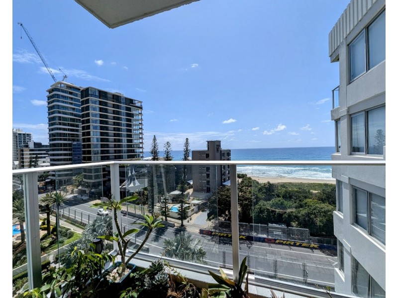 24/3508 Main Beach Parade, Main Beach QLD 4217