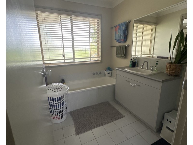 9/757 Ashmore Road, Molendinar QLD 4214