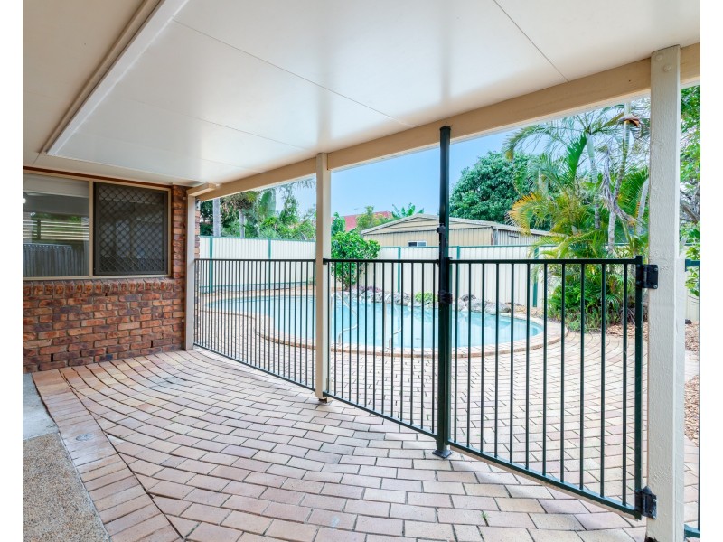 38 Phillip Street, Redland Bay QLD 4165