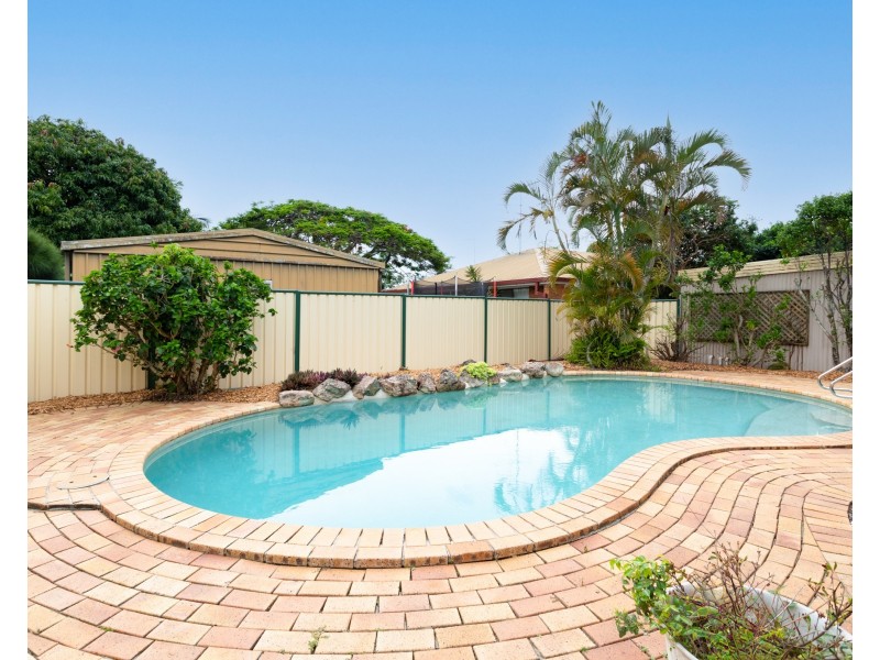 38 Phillip Street, Redland Bay QLD 4165