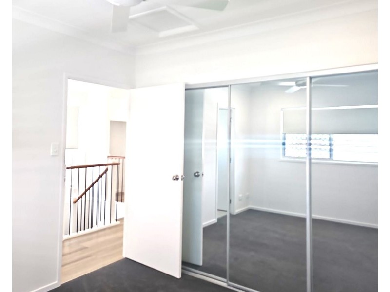 8/83 Cribb Avenue, Mitchelton QLD 4053