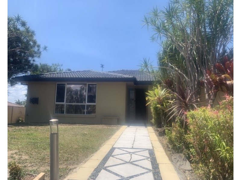 4 Muresk Court, Mermaid Waters QLD 4218