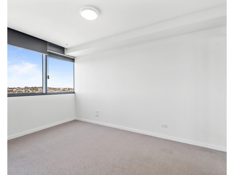 10706/300 Old Cleveland Road, Coorparoo QLD 4151