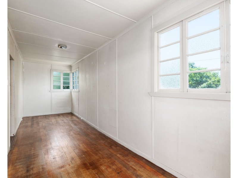 12 Dulwich Road, Yeronga QLD 4104