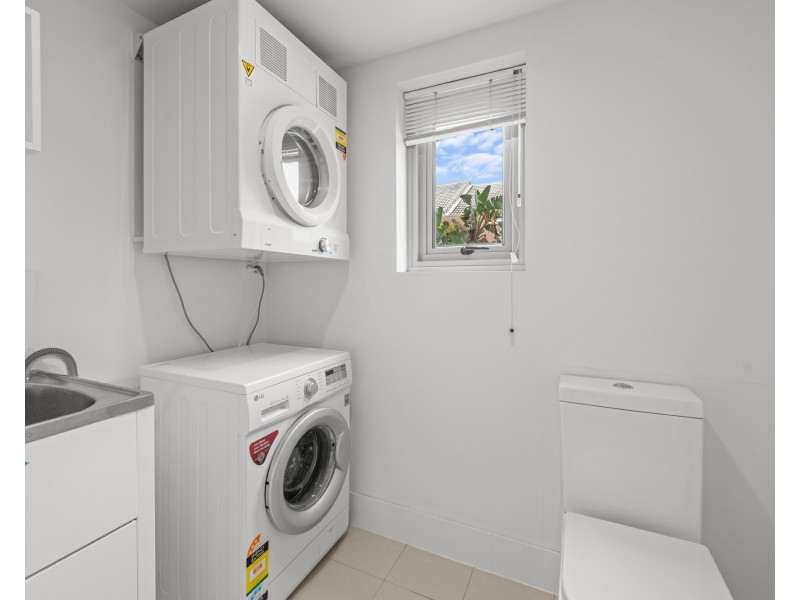 8/21 Manning Street, Milton QLD 4064