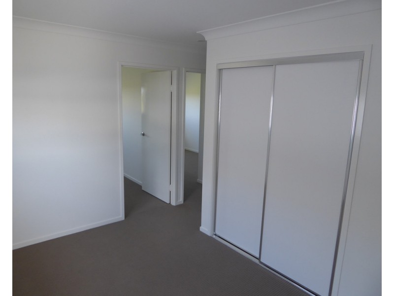 58/60 Grahams Rd, Strathpine QLD 4500