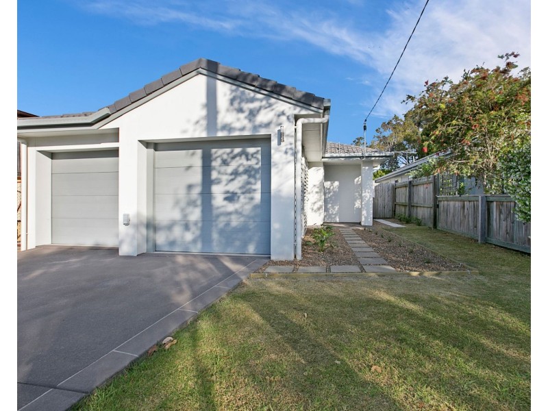 22 Tulip Street, Wynnum QLD 4178