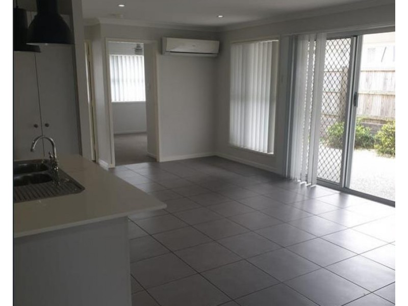 1/57 Fern Pde, Griffin QLD 4503