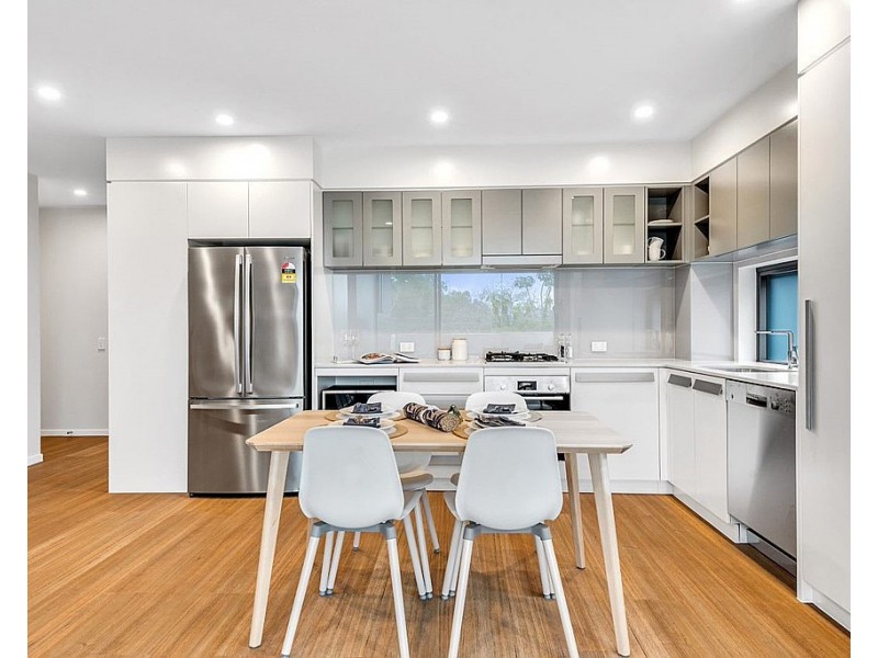 16/33 Sword Street, Woolloongabba QLD 4102